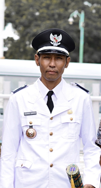 ZAINUL ARIFIN